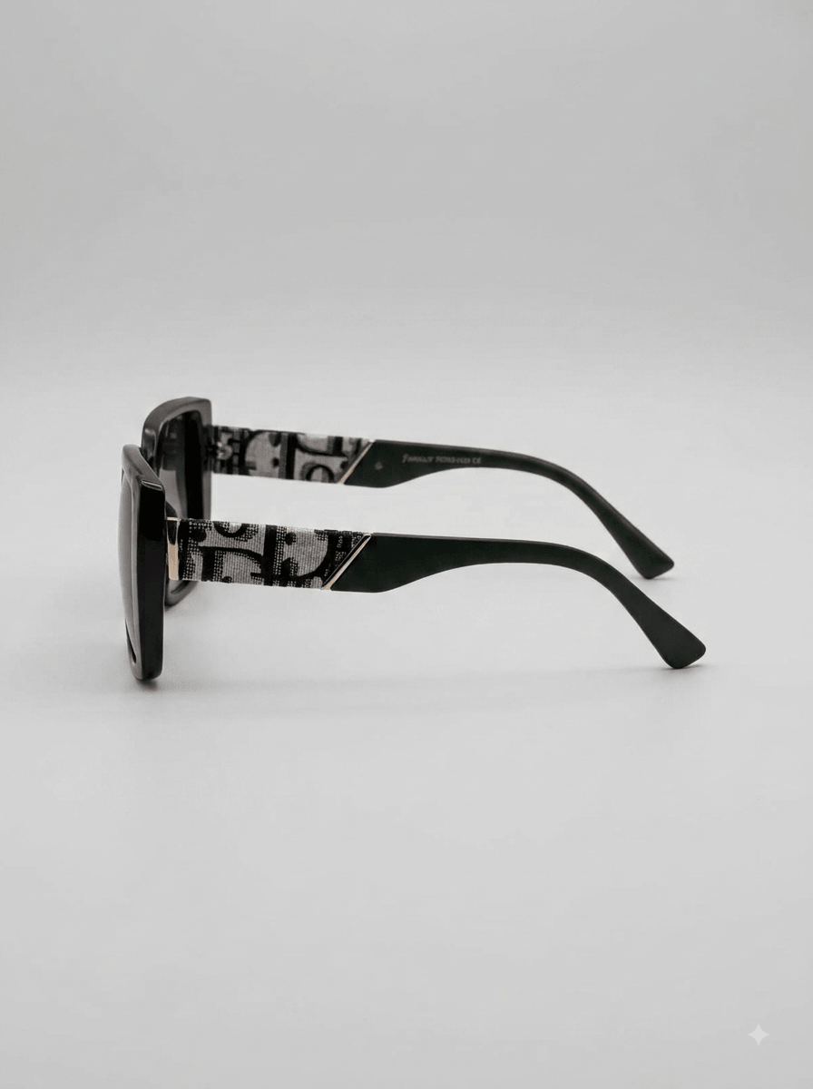 Square Shade Sunglasses – Classic Black Oversized Fashion Eyewear