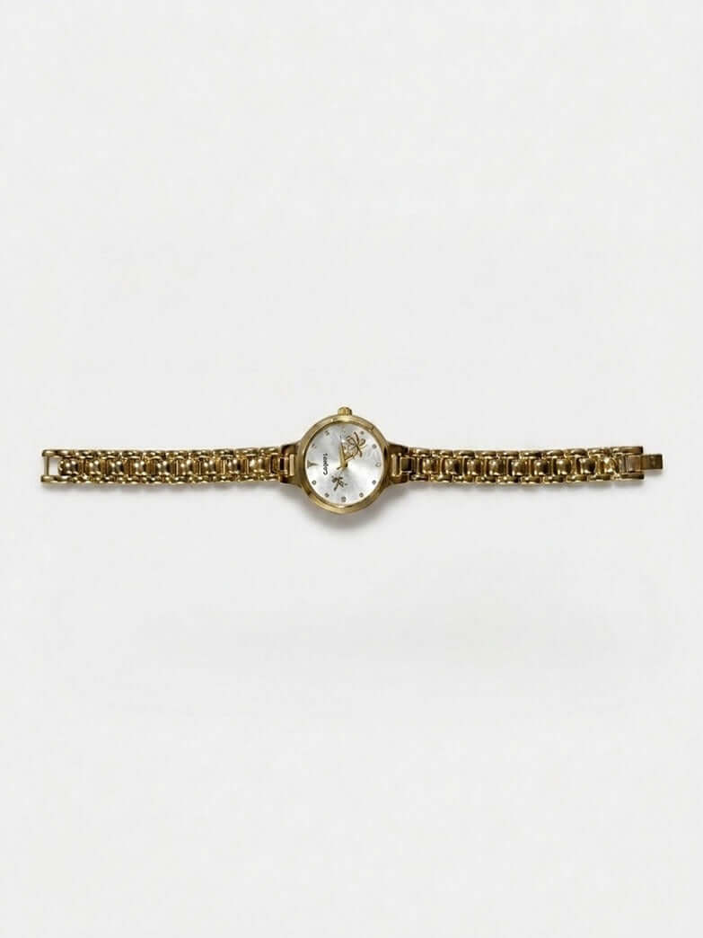 Butterfly Luxe Grace – Delicate Sparkle Meets Timeless Style