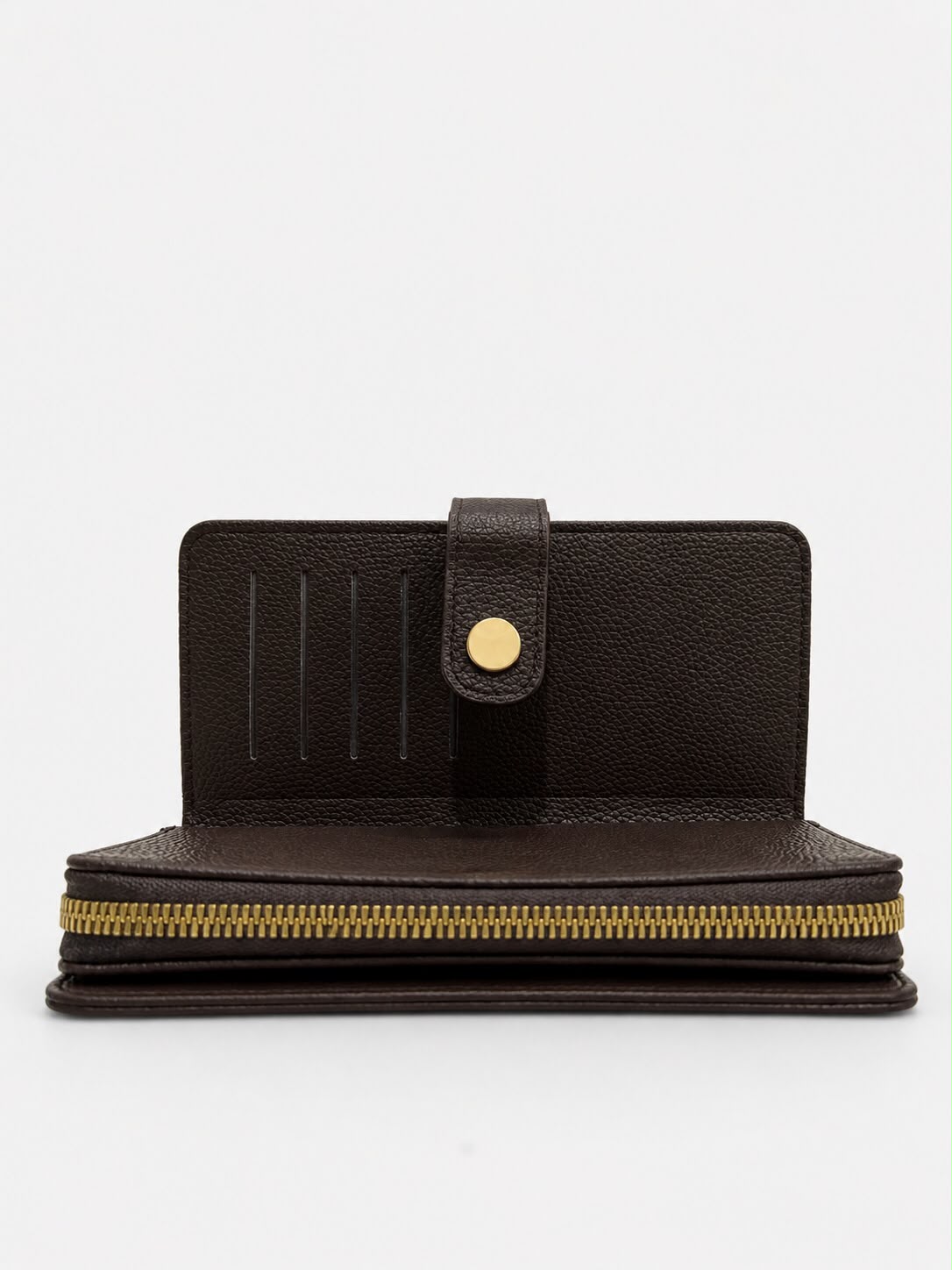 Prime Multipocket Textured Leather Wallet