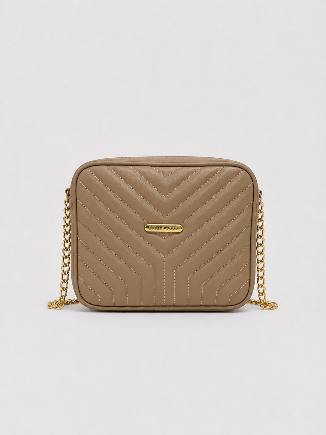 Quilted Crossbody Bag with Gold Chain Strap – Beige